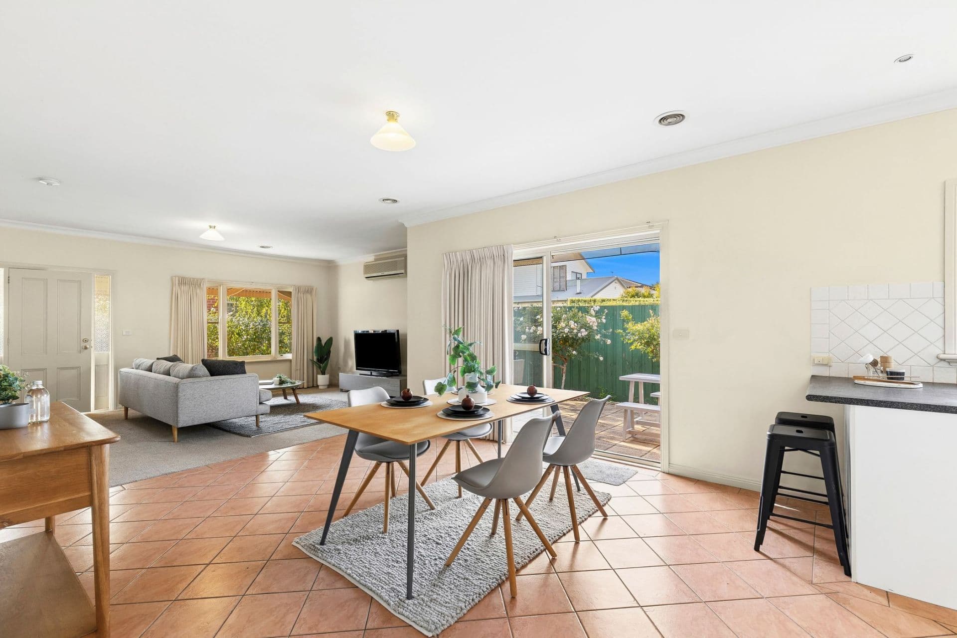 2/53 Bond Street, Newtown - Thumbnail 4