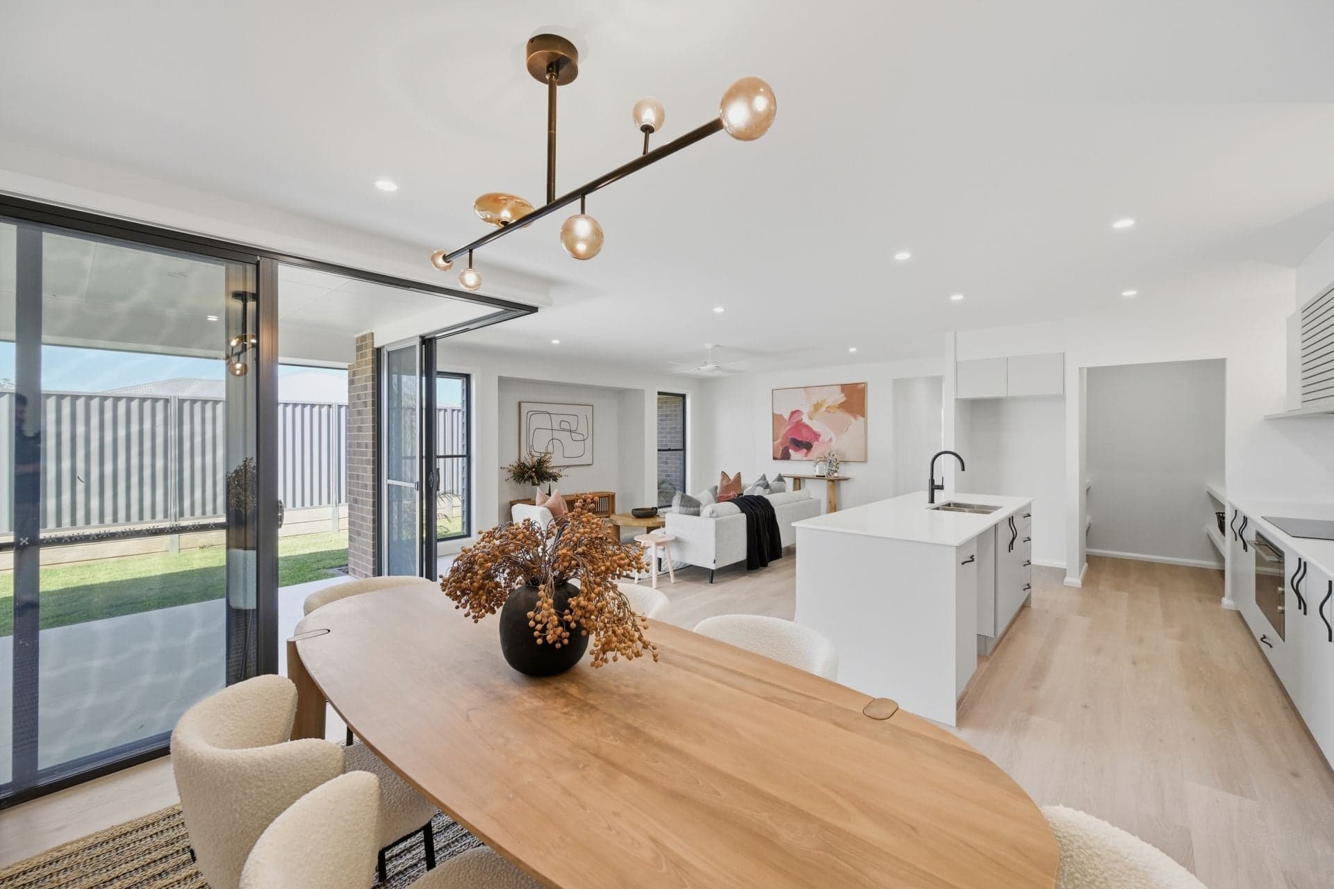 18 Pepperberry Parade Thrumster NSW, Thrumster - Thumbnail 6