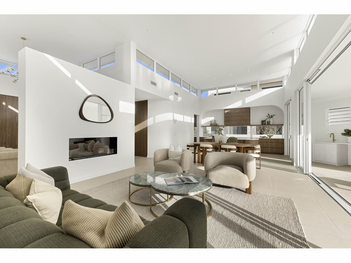 1 Crest View Key, Broadbeach Waters QLD 4218, Broadbeach Waters - Image 1