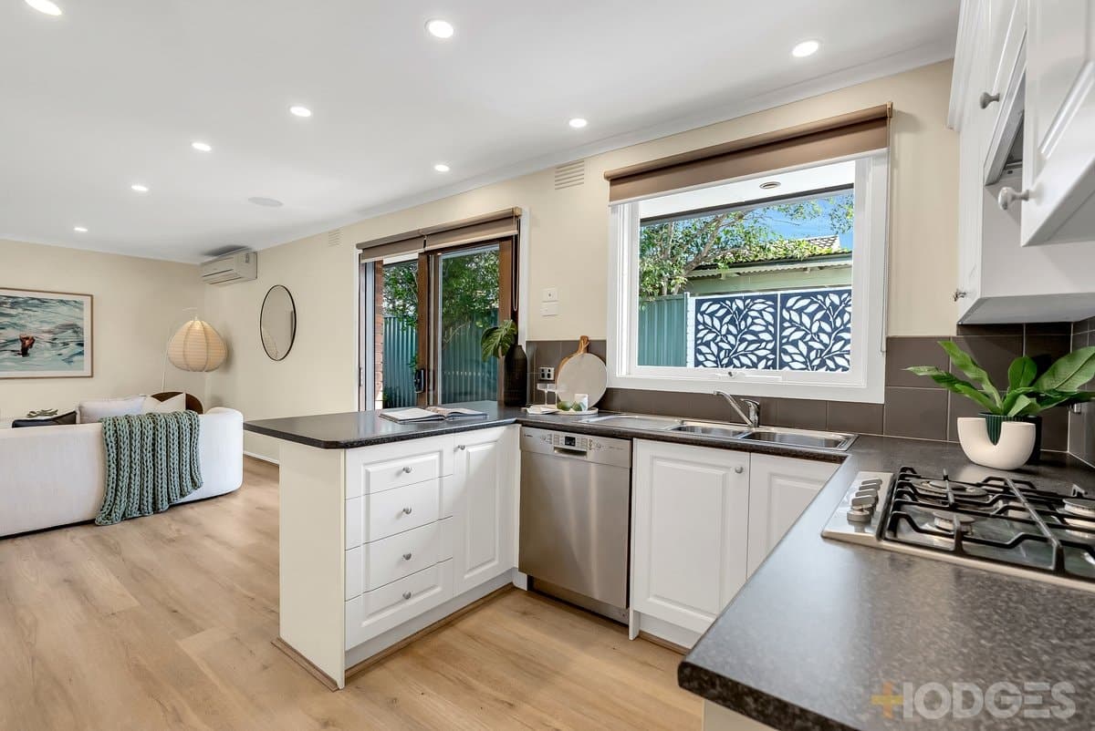 2 / 94 Devon Street, Cheltenham, VIC, 3192, Cheltenham - Thumbnail 7