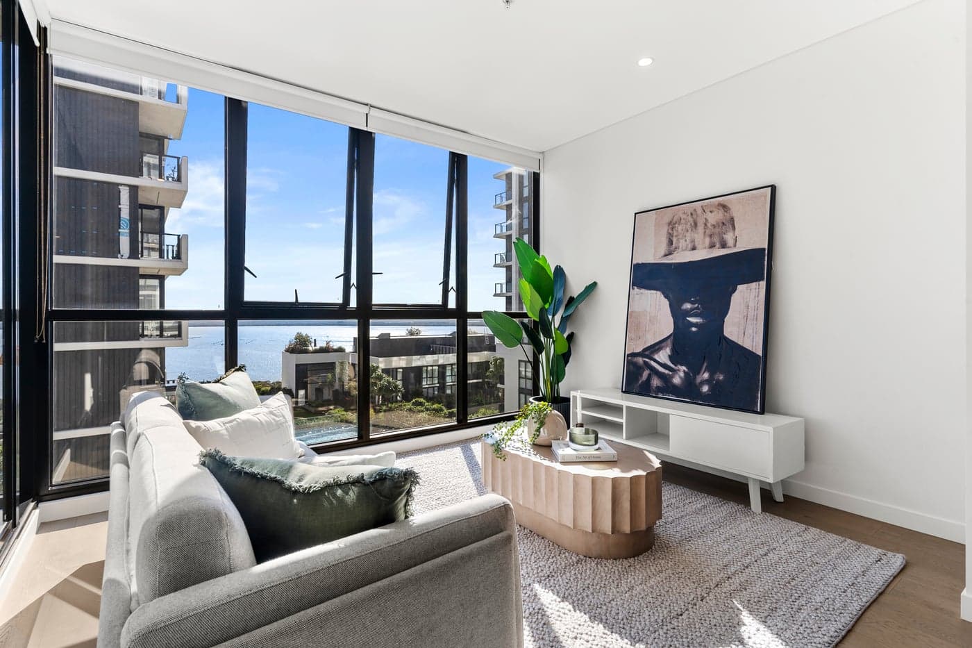 1005/455A Captain Cook Drive, Woolooware - Image 1