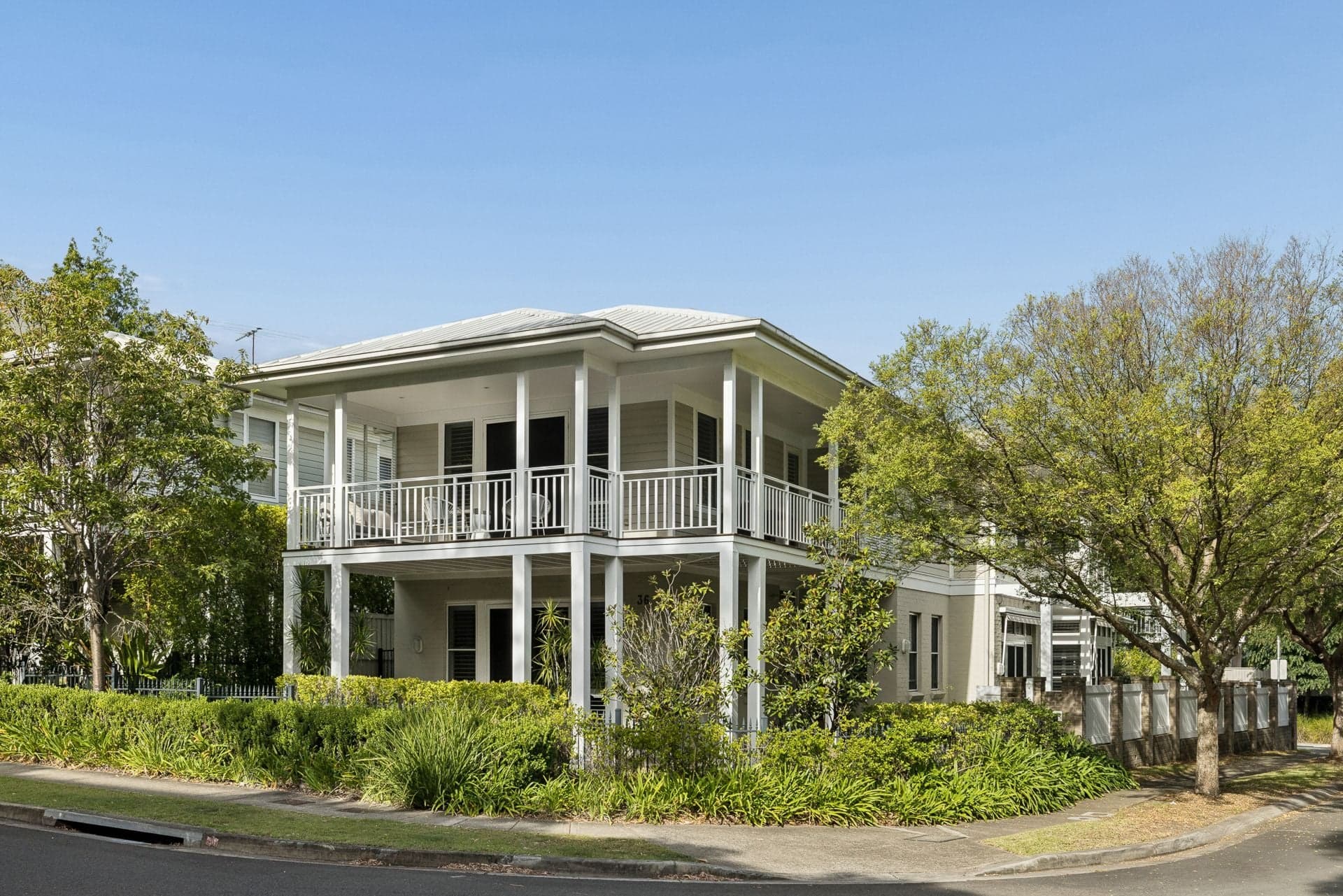 36 Admiralty Drive, Breakfast Point, Breakfast Point - Image 1