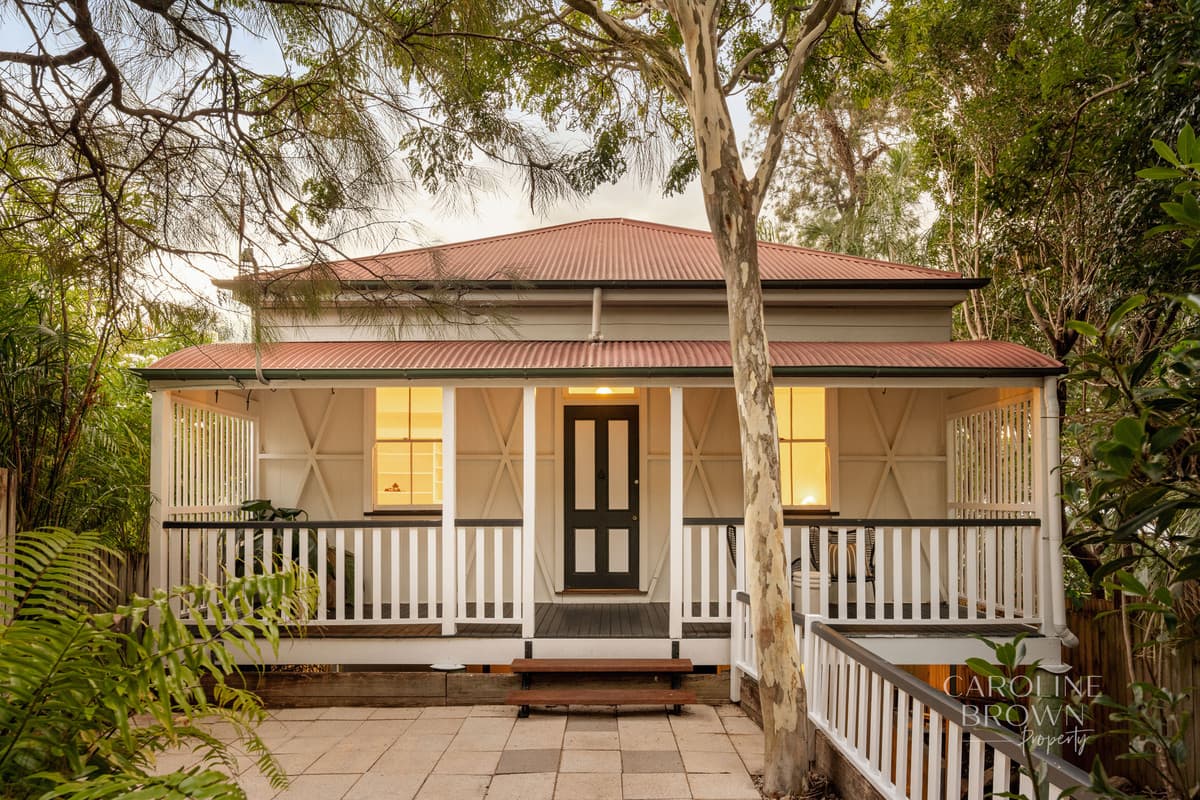 18 Carroll Street, Bardon QLD 4065, Bardon - Thumbnail 2