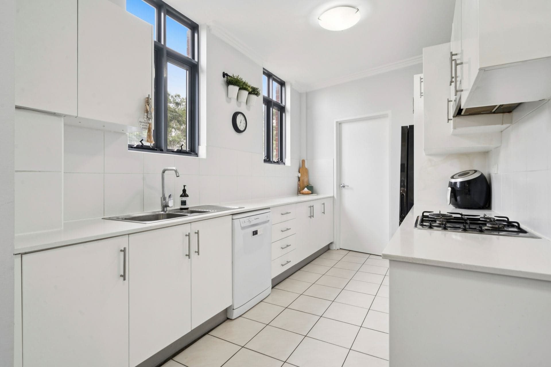 30/24-28 College Crescent, Hornsby, Hornsby - Thumbnail 4