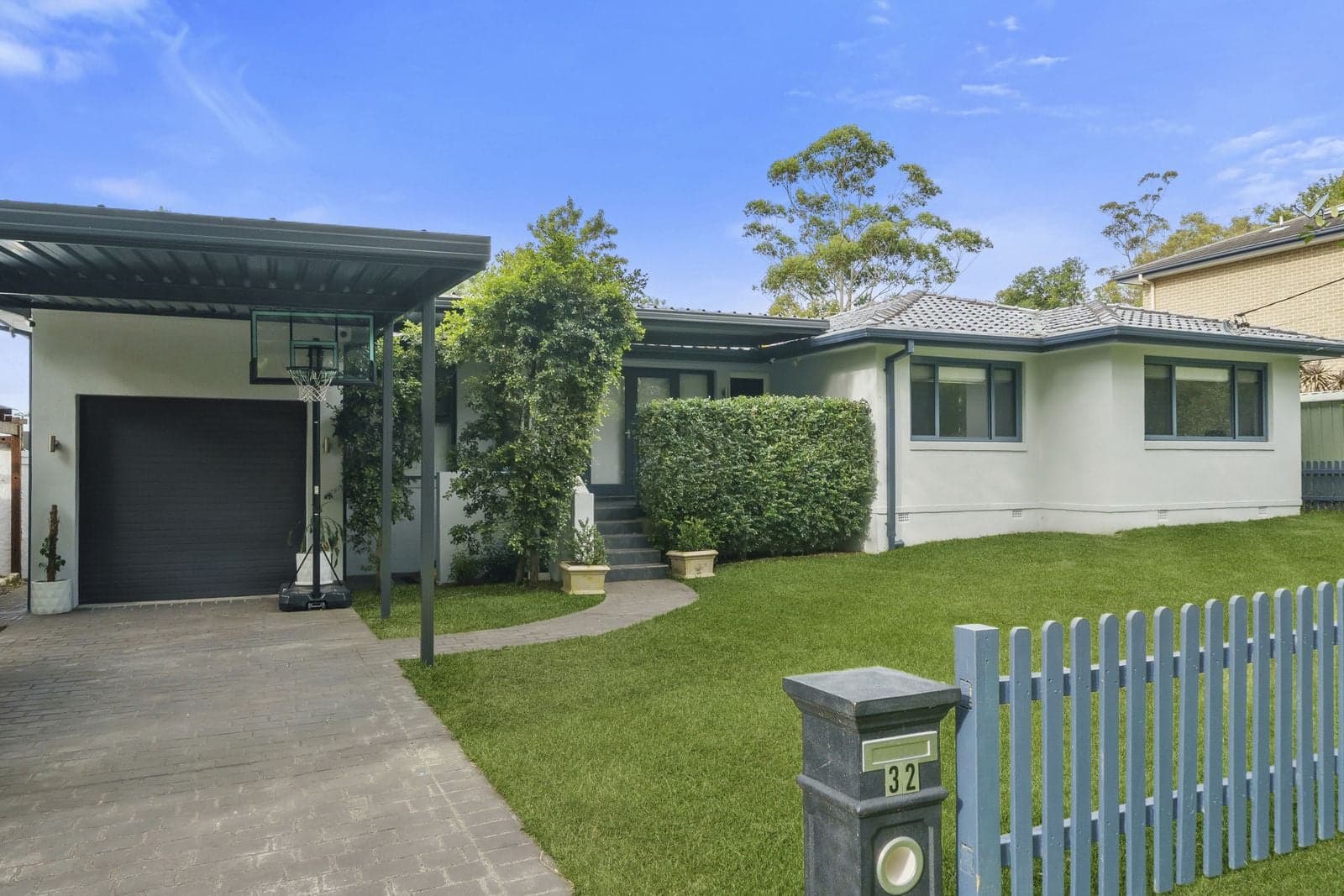32 Crawford Road, Mount Kuring-gai, Mount Kuring-Gai - Thumbnail 2
