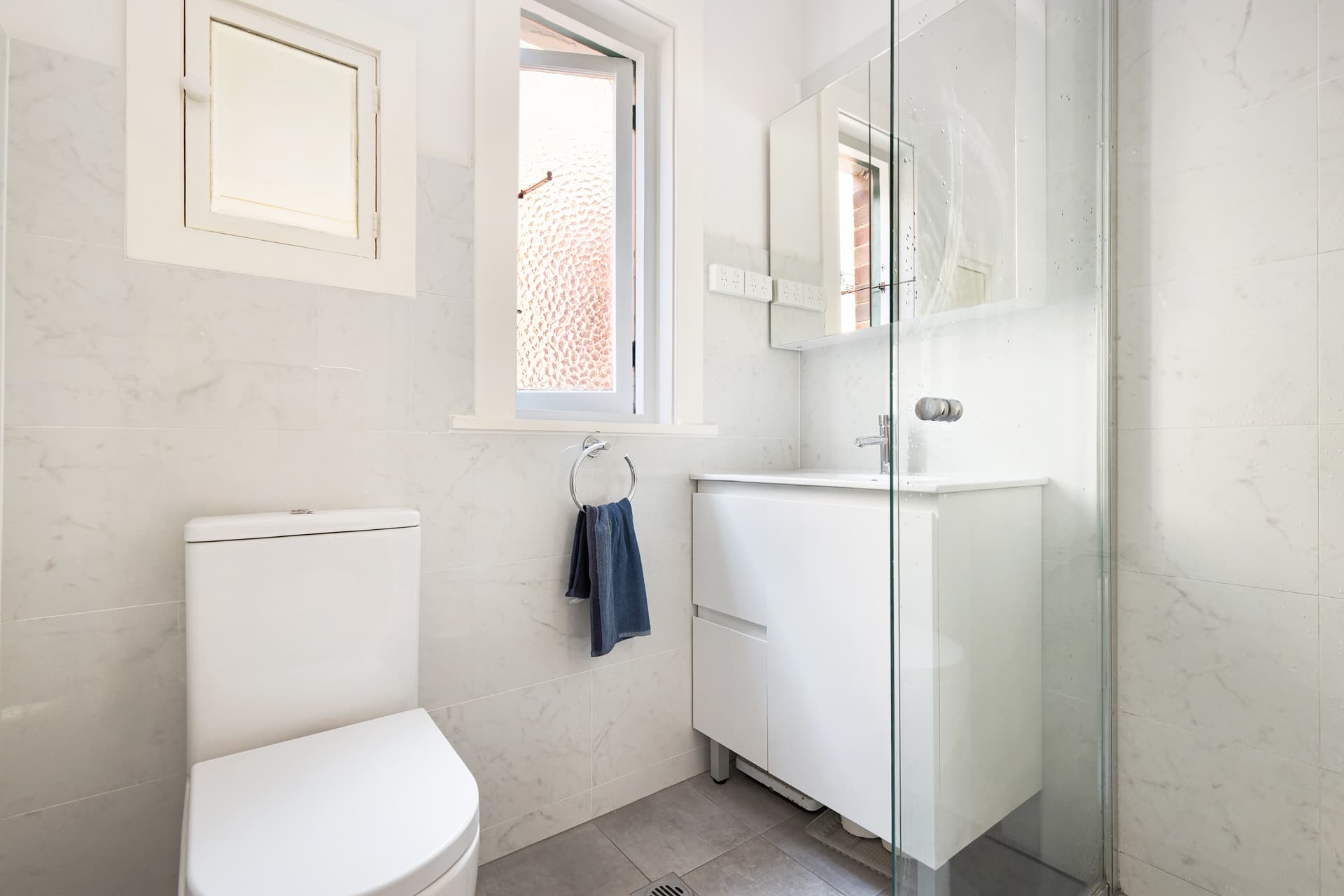 35 Bouvardia Street, Russell Lea - Thumbnail 7