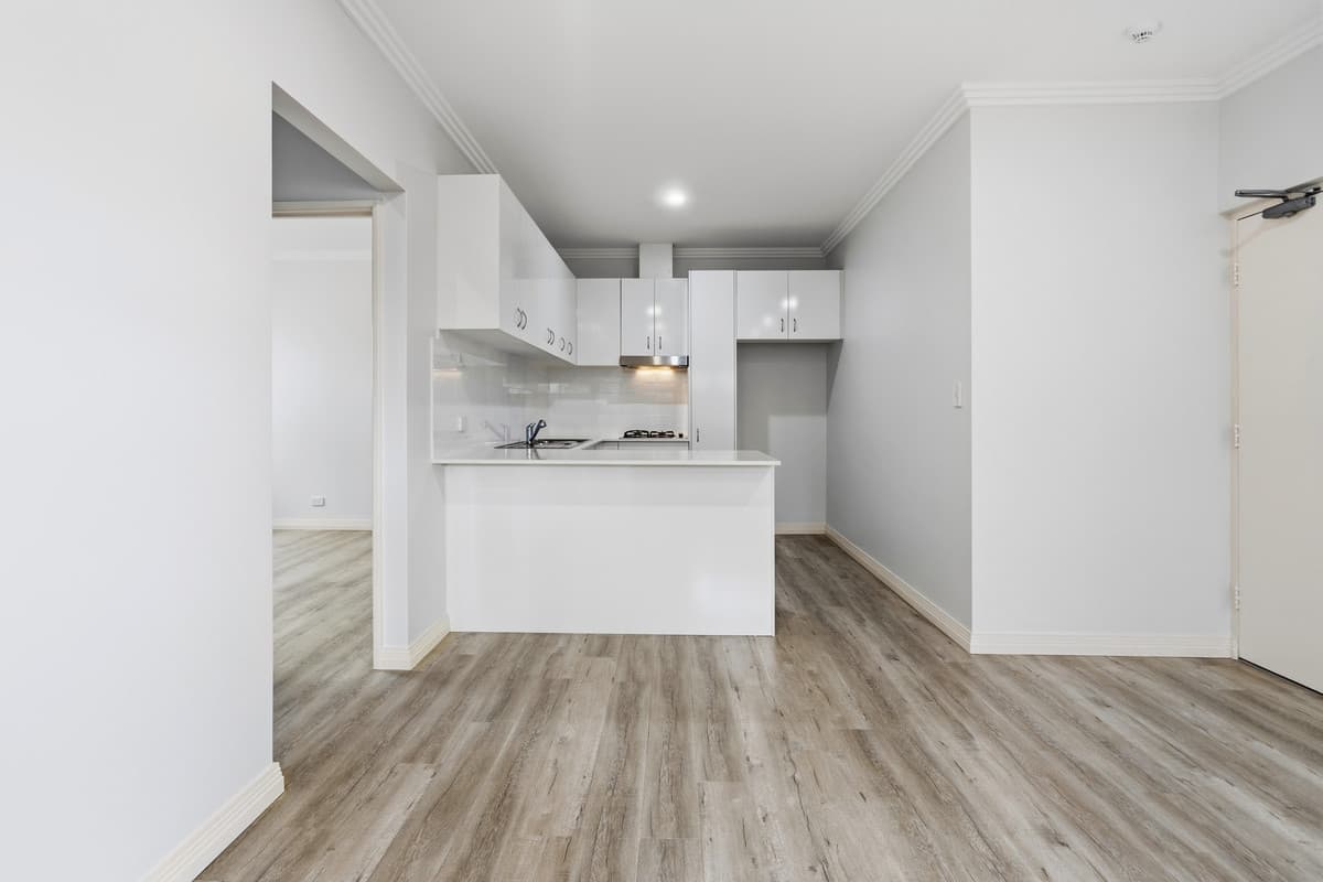 8/4 Mellar Court, Midland, WA, Midland - Thumbnail 2