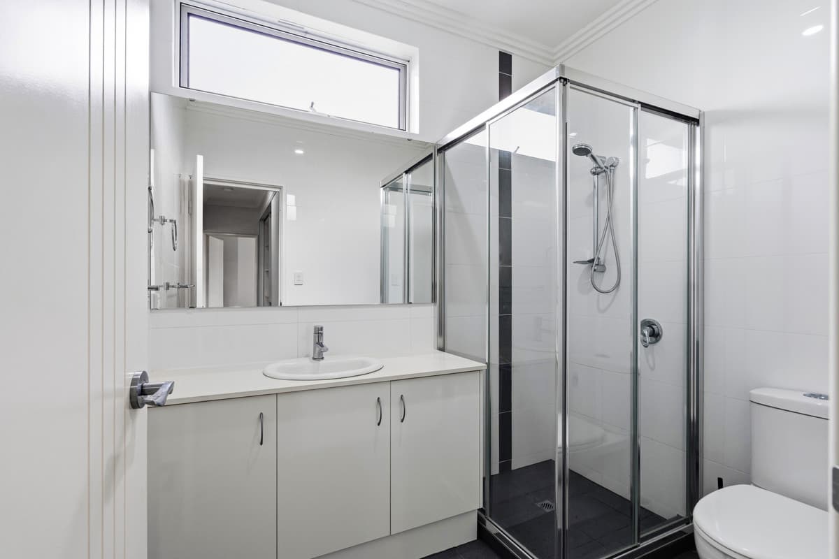 8/4 Mellar Court, Midland, WA, Midland - Thumbnail 3