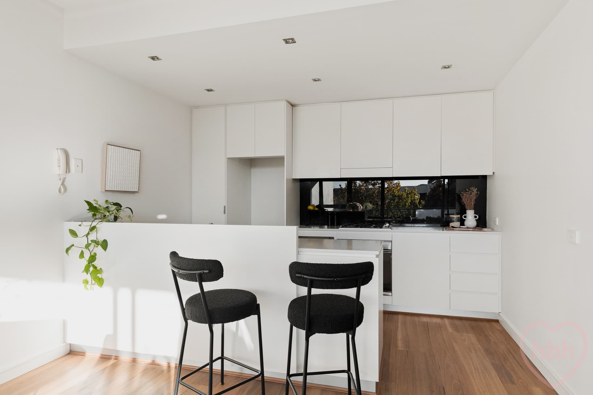 117/102 Giles Street, Kingston - Thumbnail 8