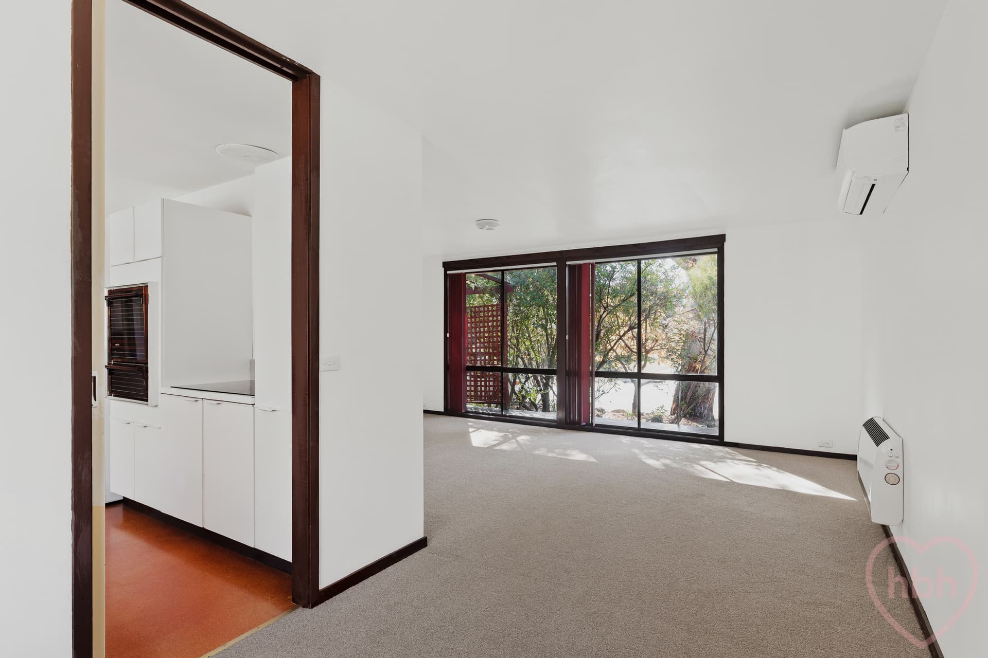 5 McQuade Close, Charnwood - Thumbnail 5