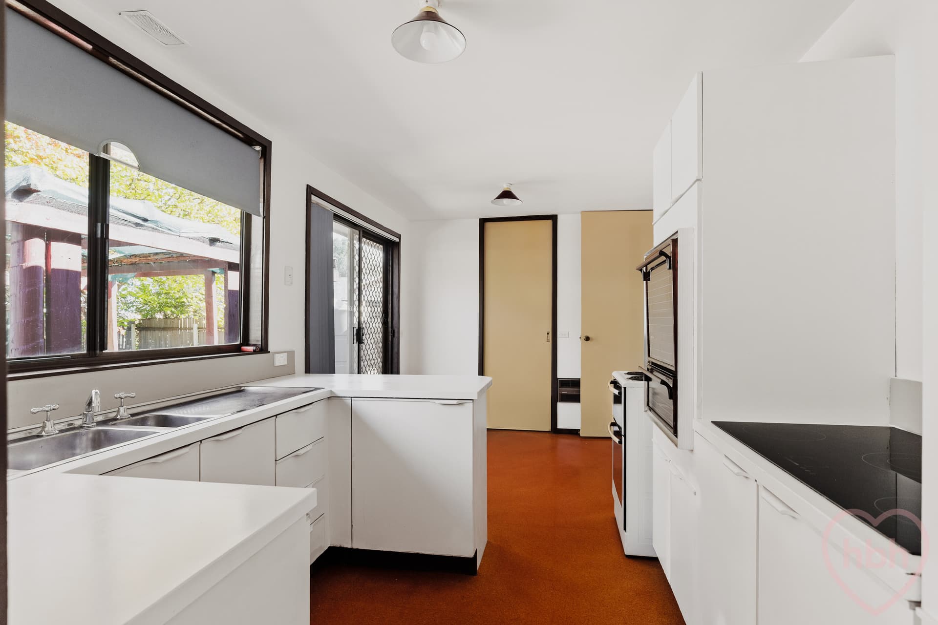 5 McQuade Close, Charnwood - Thumbnail 8