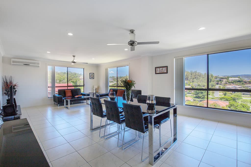 23 Manra Way, Pacific Pines, QLD, 4211, Pacific Pines - Thumbnail 2