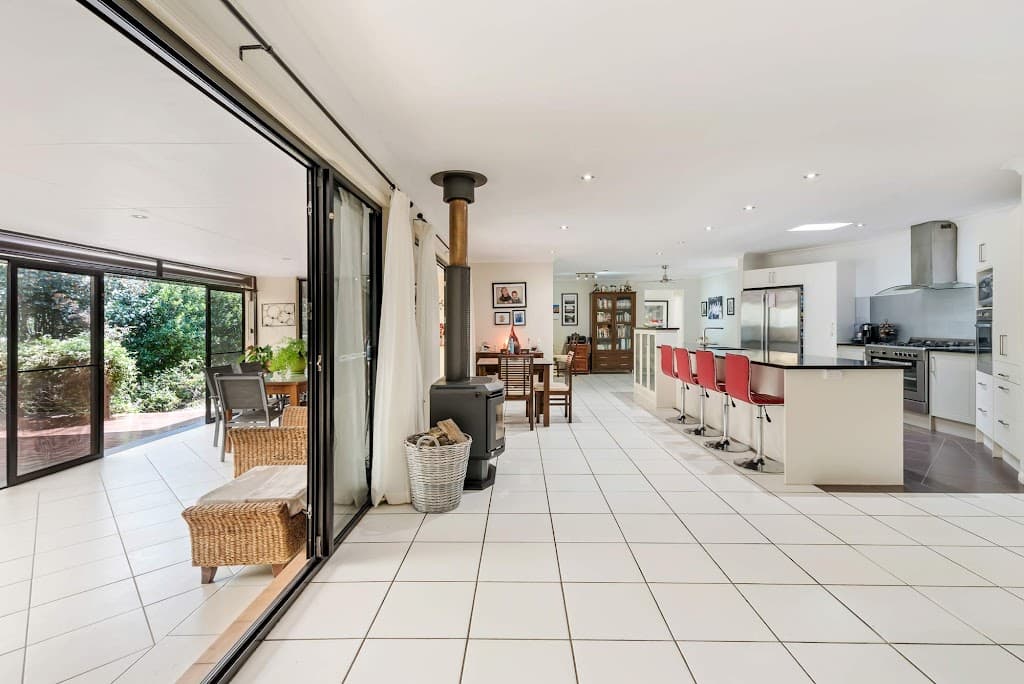 21 Nathanvale Drive, Maudsland, QLD, 4210, Maudsland - Thumbnail 6