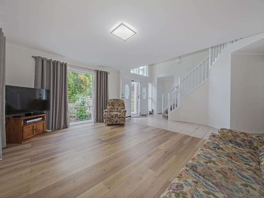25 Wyncroft  st, Holland Park, QLD, 4121, Holland Park - Thumbnail 3