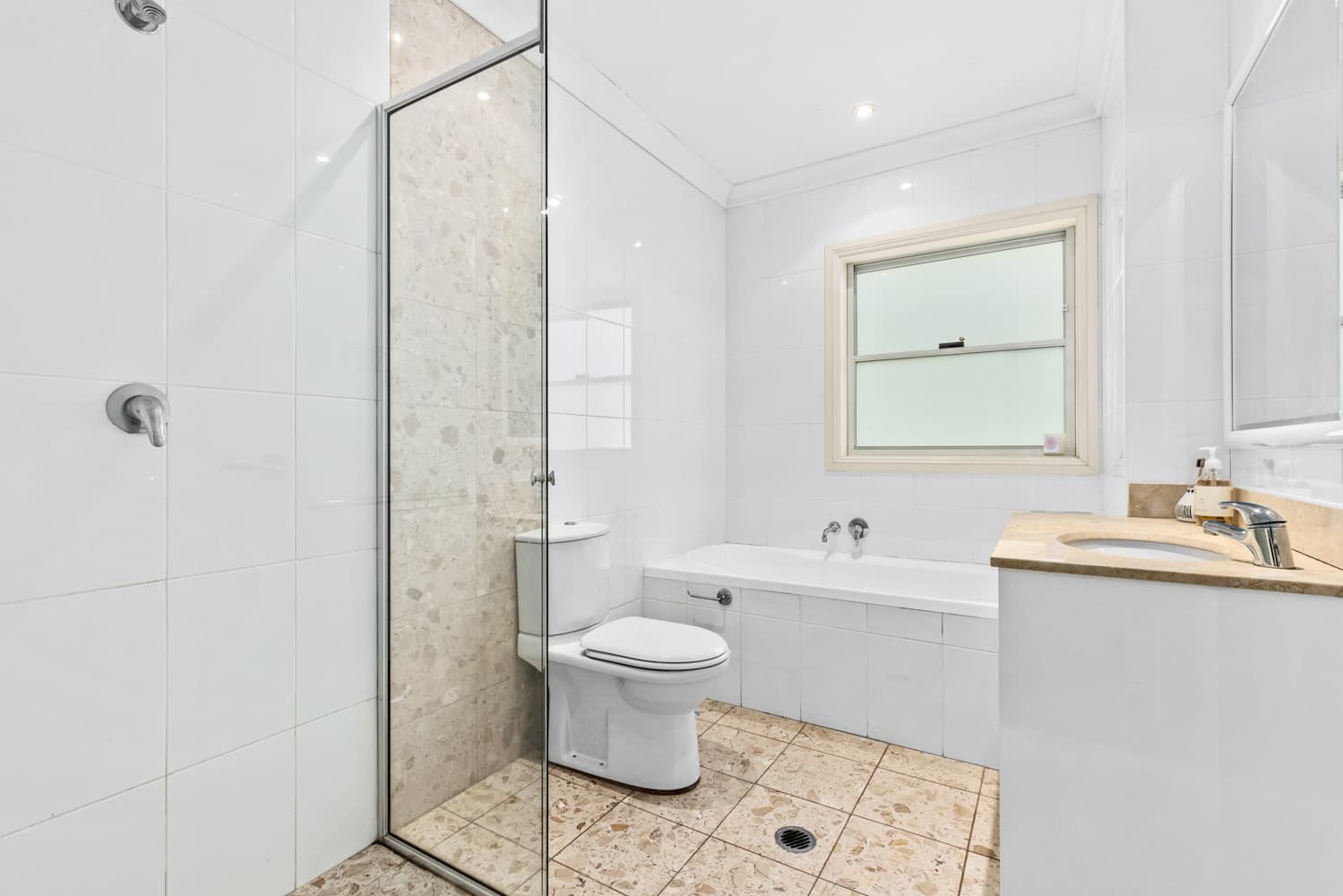 3/67a Burns Bay Road, Lane Cove - Thumbnail 2