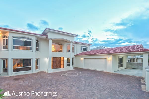 20 Birchwood Place, Stretton - Image 1