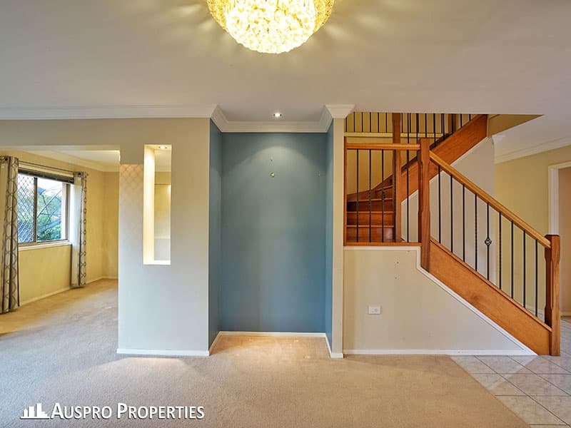 8 Tantoola Street, Parkinson - Thumbnail 2