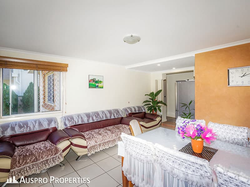17 Lister Street, Sunnybank - Thumbnail 2