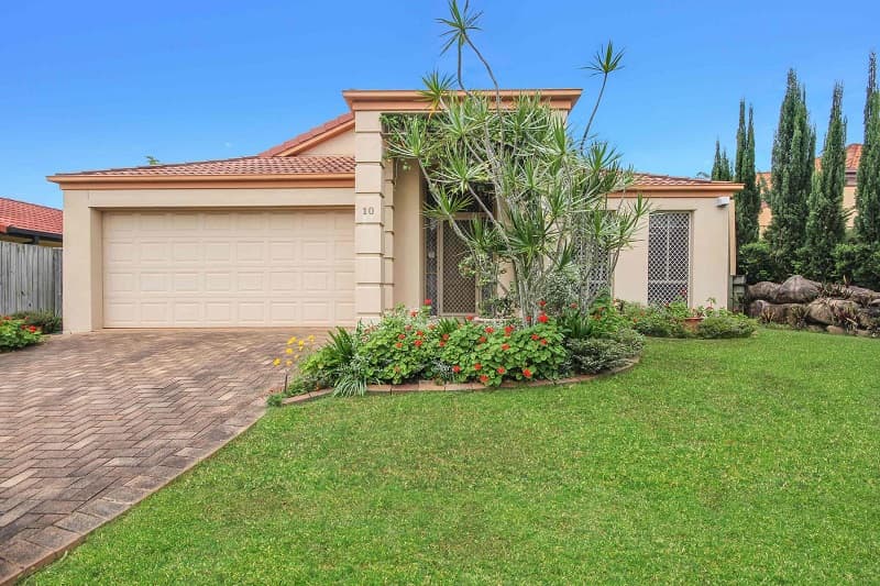 10 Sungold Place, Eight Mile Plains - Image 1
