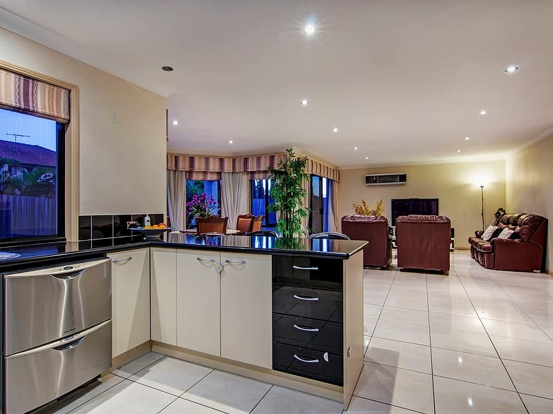 51 Willowleaf Close, Stretton - Thumbnail 6