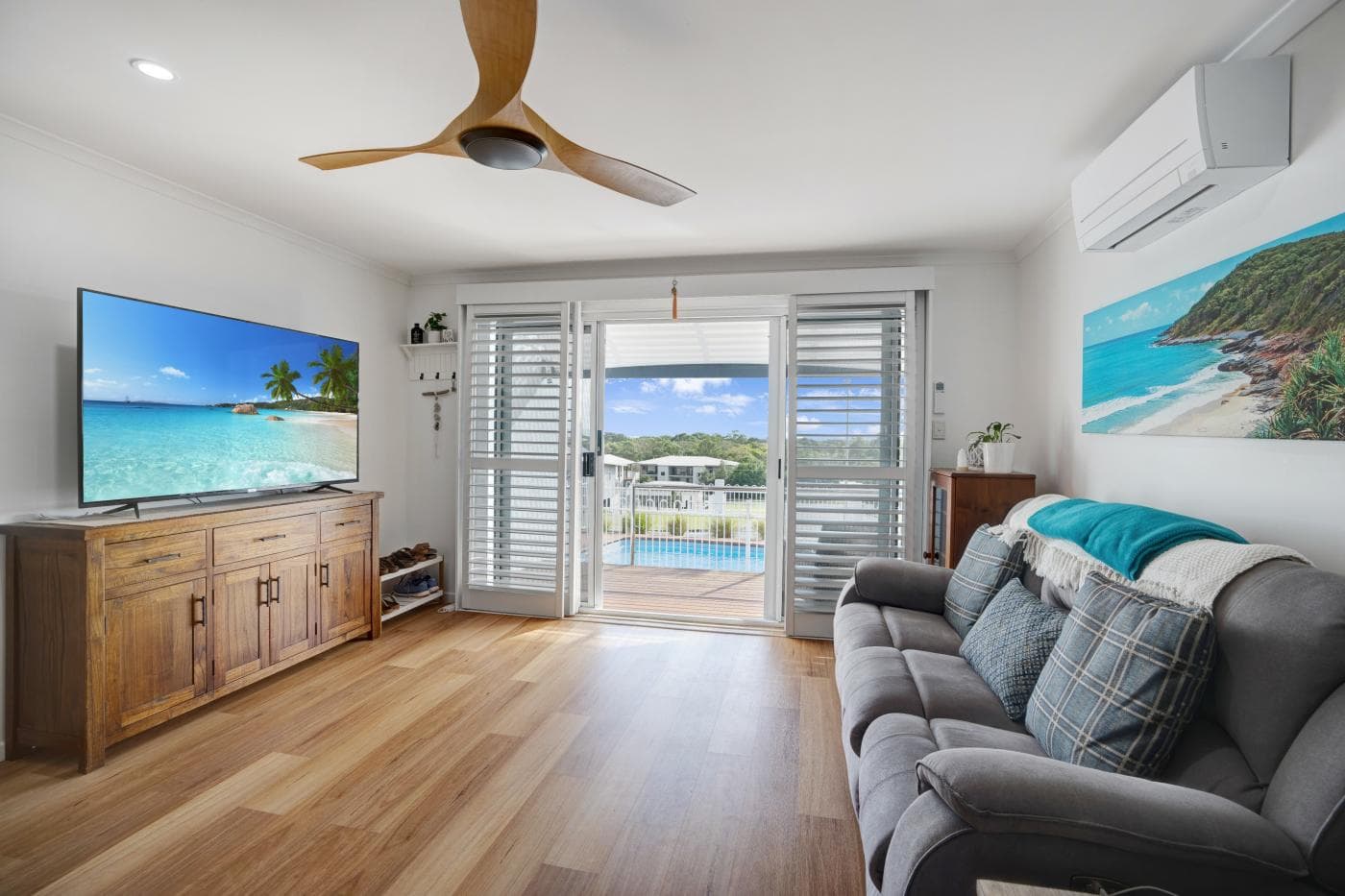 Unit 1, 42 Manooka Dr, Rainbow Beach, Rainbow Beach - Image 1