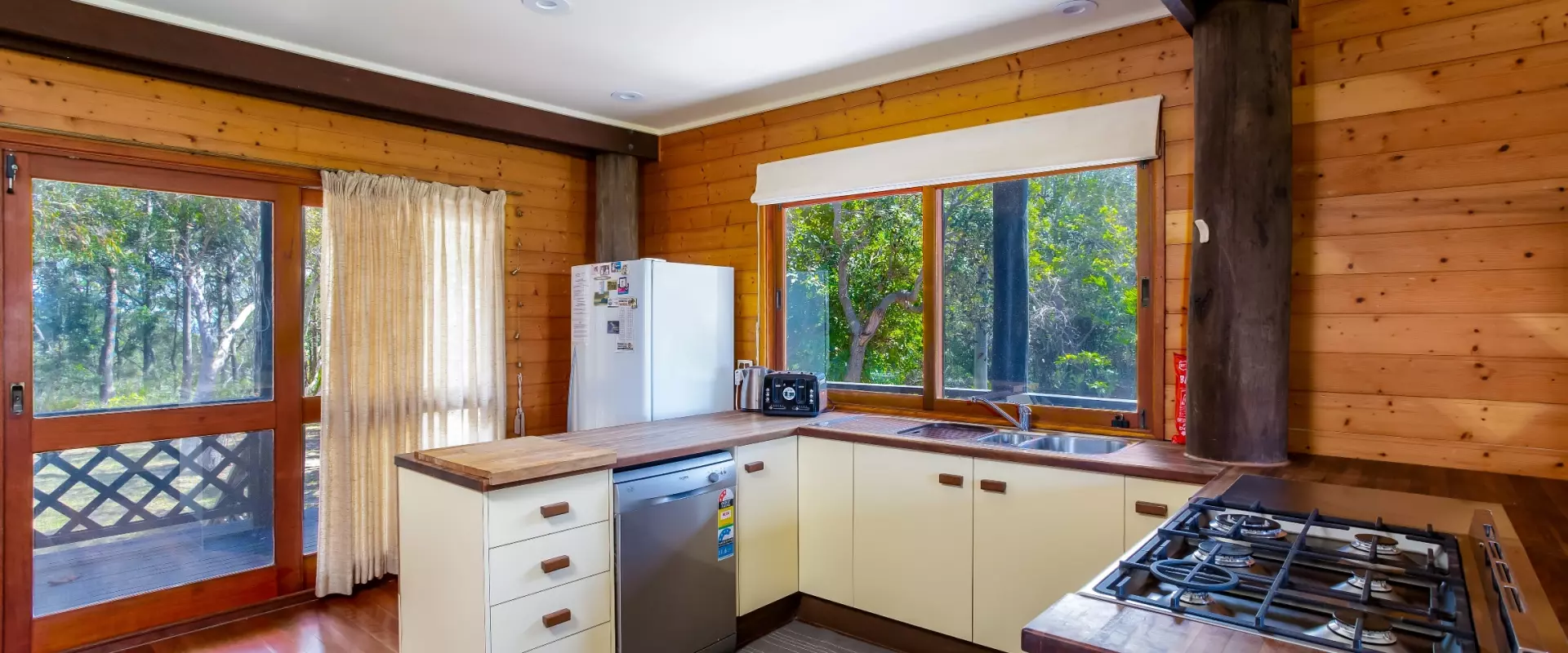 41 Carlo Cir, Rainbow Beach, Rainbow Beach - Thumbnail 7