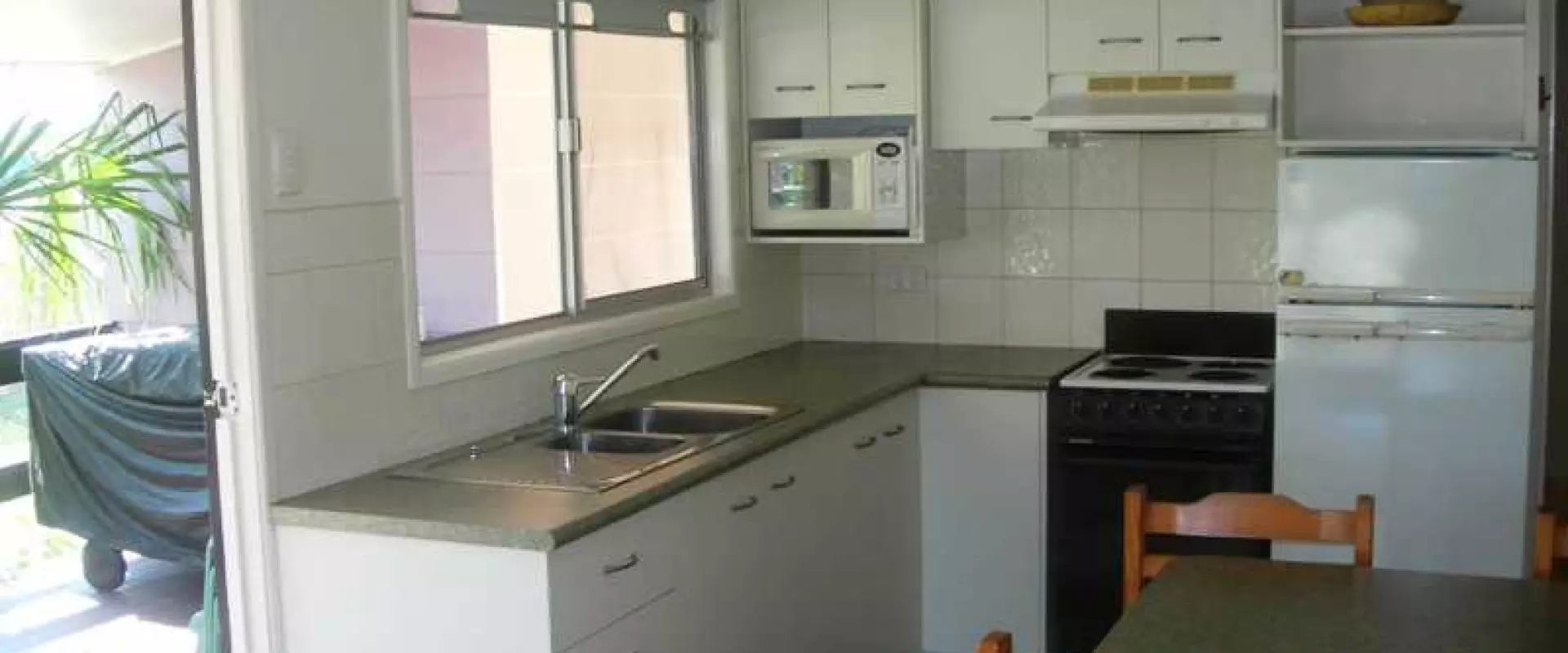 3 Ilmenite Avenue, Rainbow Beach, Rainbow Beach - Thumbnail 5