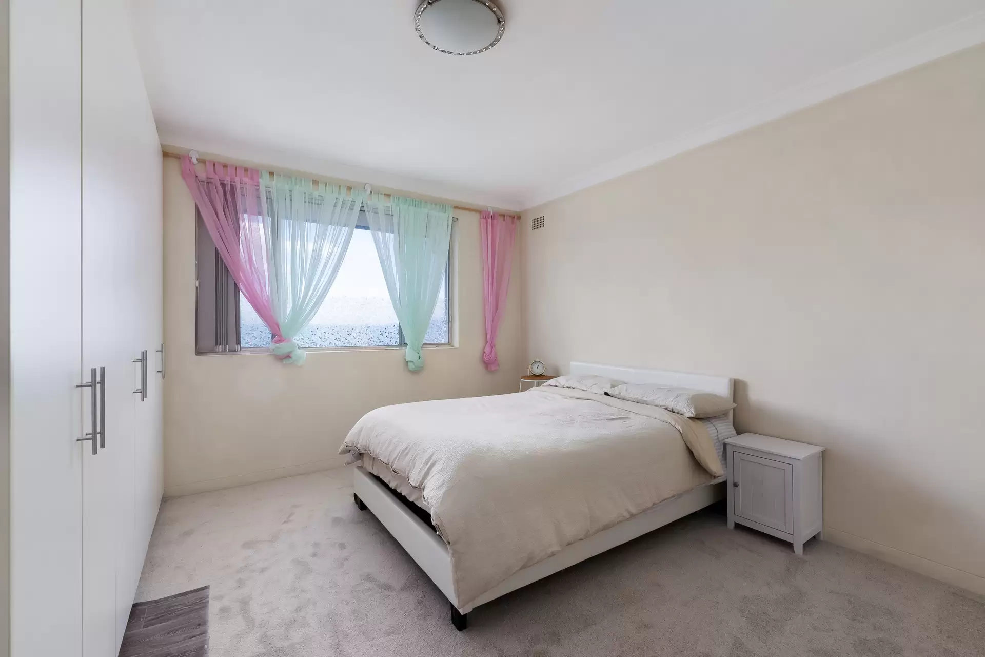 10/16 Northcote Street, Canterbury - Thumbnail 4