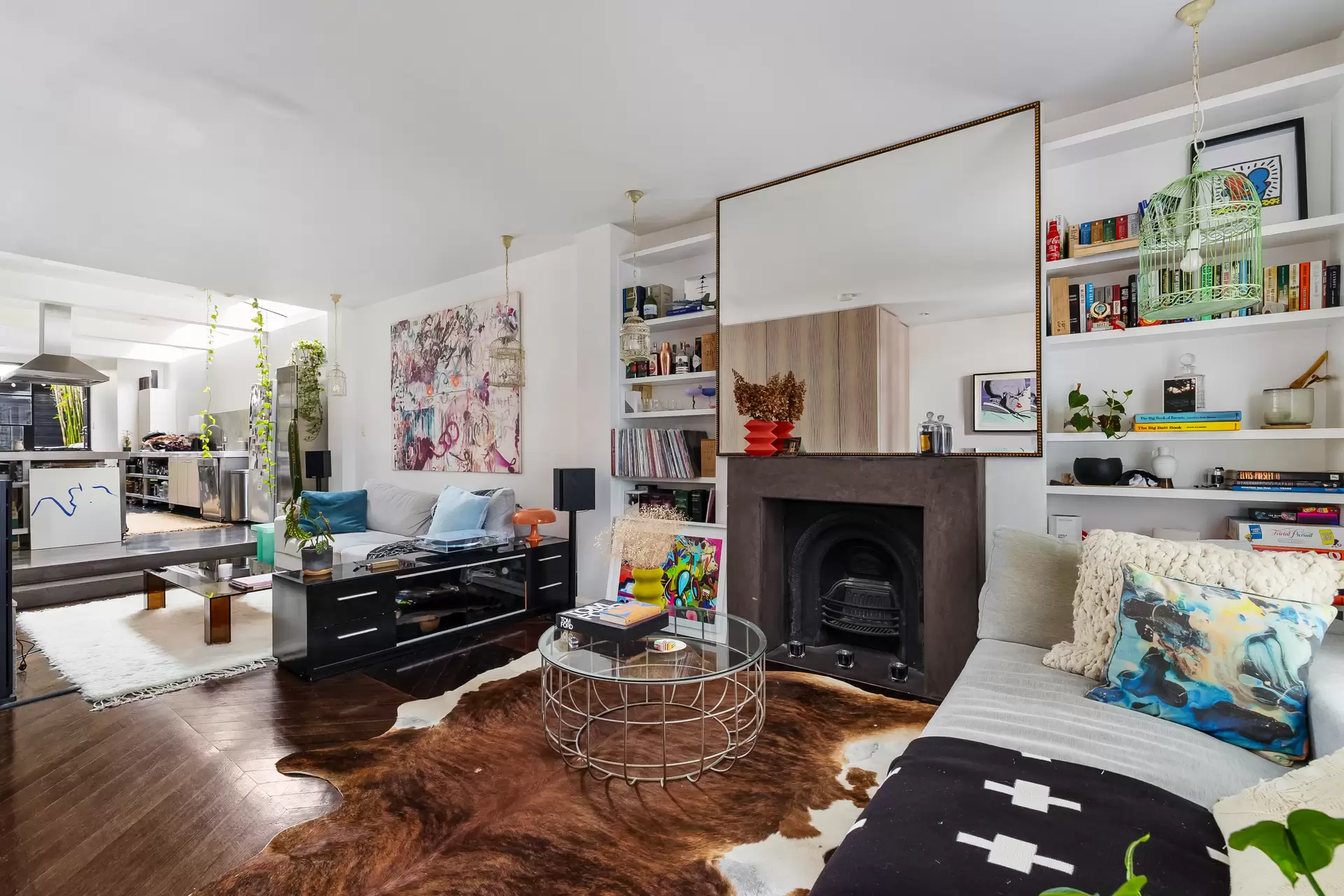 1 Holdsworth Street, Newtown - Thumbnail 2