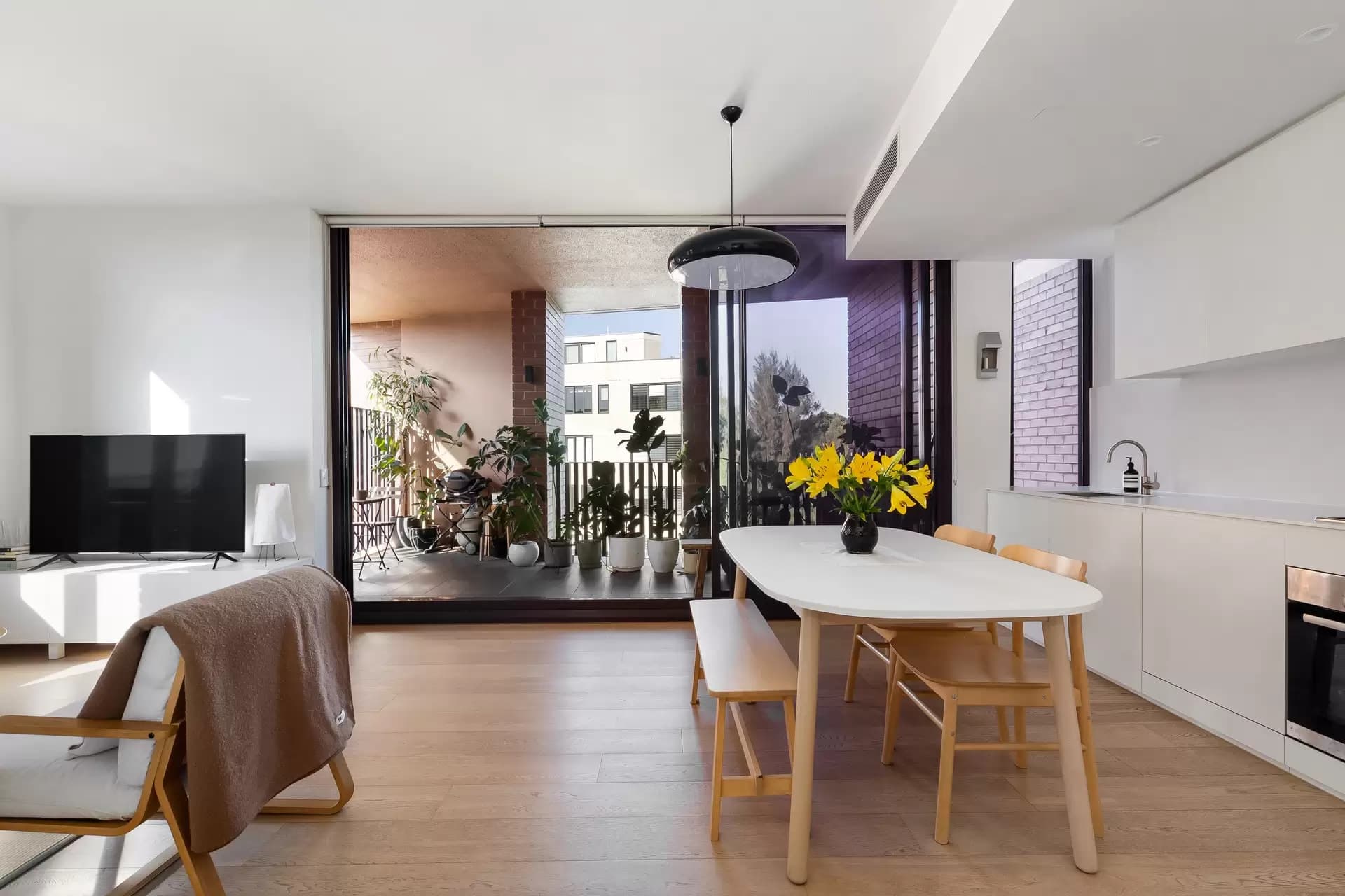 1501/6 Grove Street, Dulwich Hill - Thumbnail 2