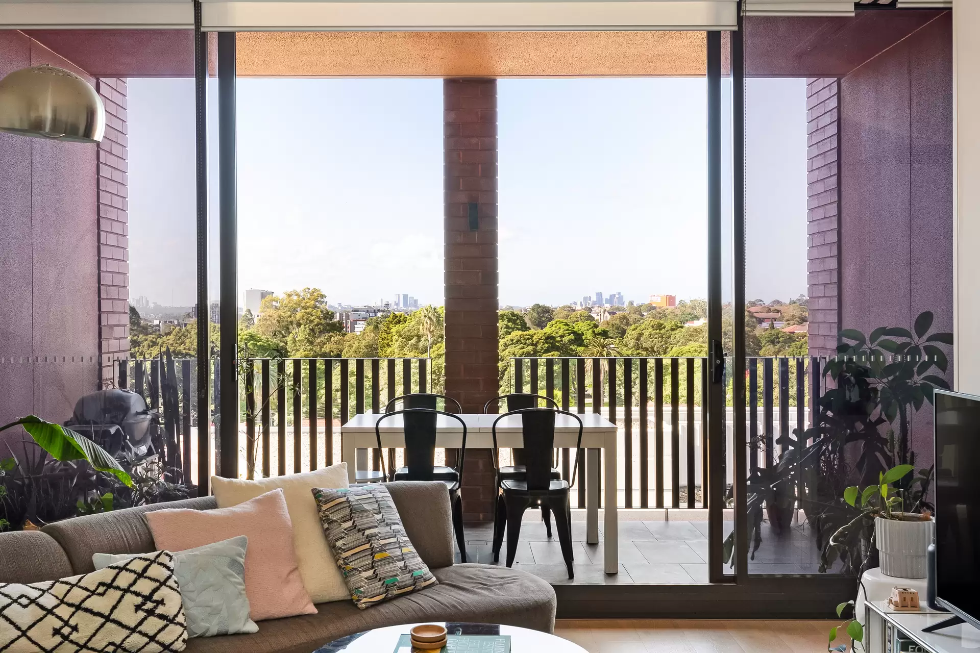 2613/6 Grove Street, Dulwich Hill - Thumbnail 2