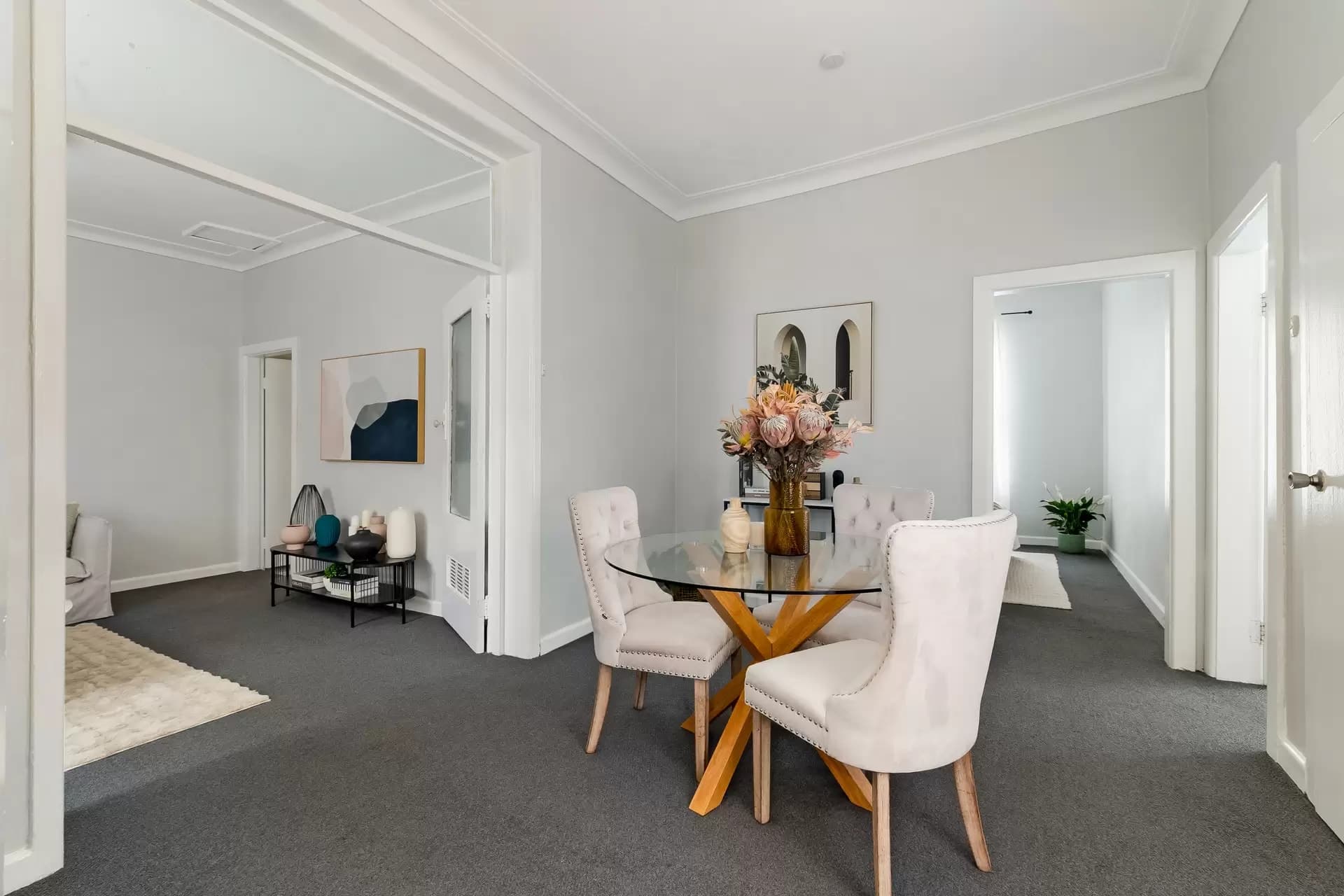 48 Phillip Street, Newtown - Thumbnail 3