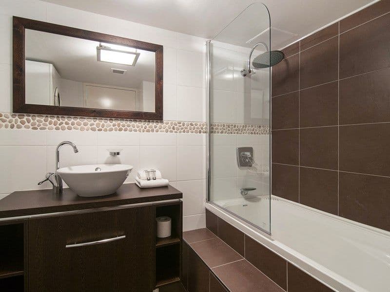 27/37 Bayview Street, Runaway Bay, QLD, 4216, Runaway Bay - Thumbnail 5