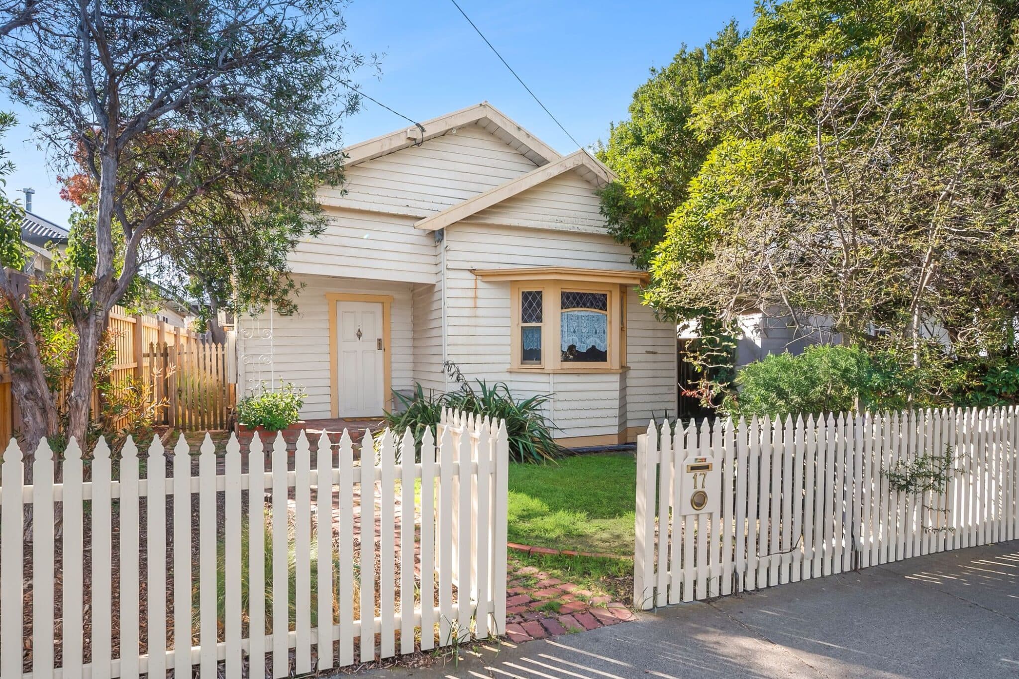 17 Grey Street, East Geelong, East Geelong - Thumbnail 3