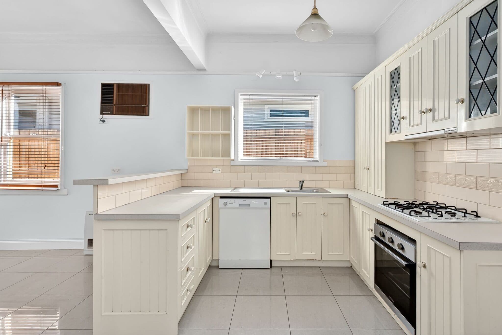 17 Grey Street, East Geelong, East Geelong - Thumbnail 7