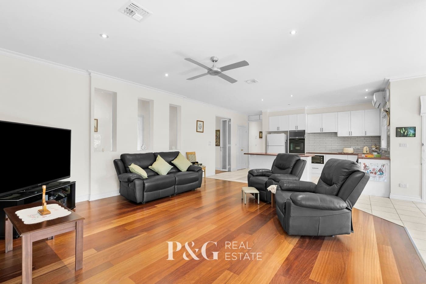 7 Hillsmeade Drive, Narre Warren South - Thumbnail 6