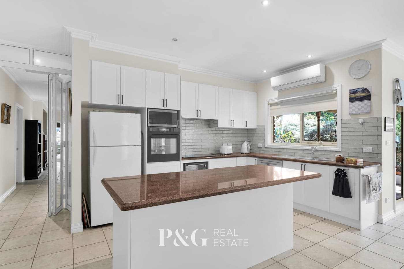 7 Hillsmeade Drive, Narre Warren South - Thumbnail 7