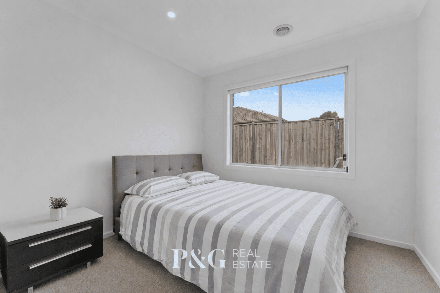 19 Melville Road, Officer - Thumbnail 8