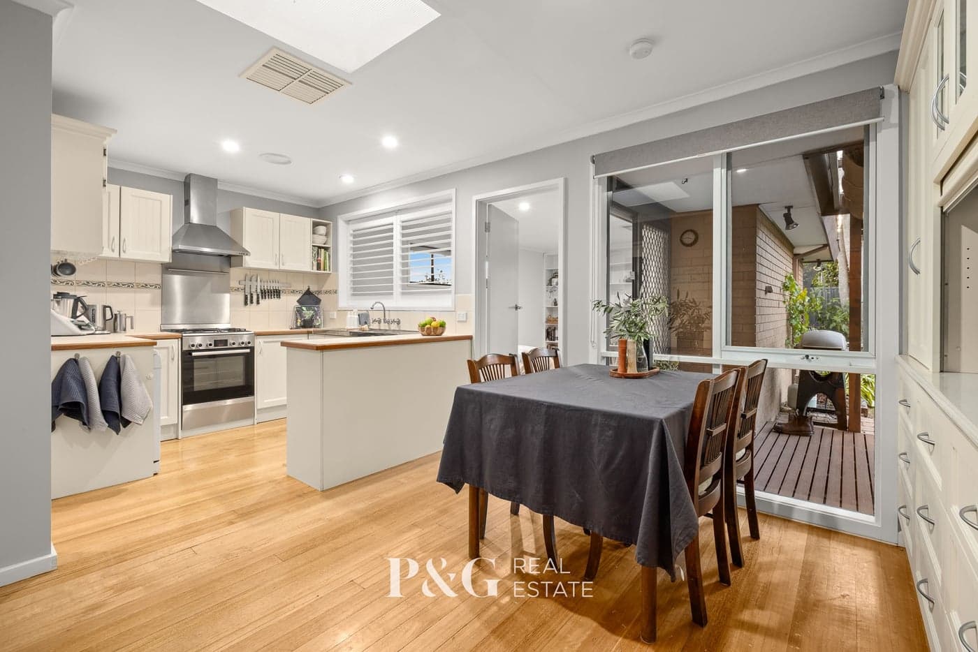 5 Mustang Avenue, Narre Warren - Thumbnail 4
