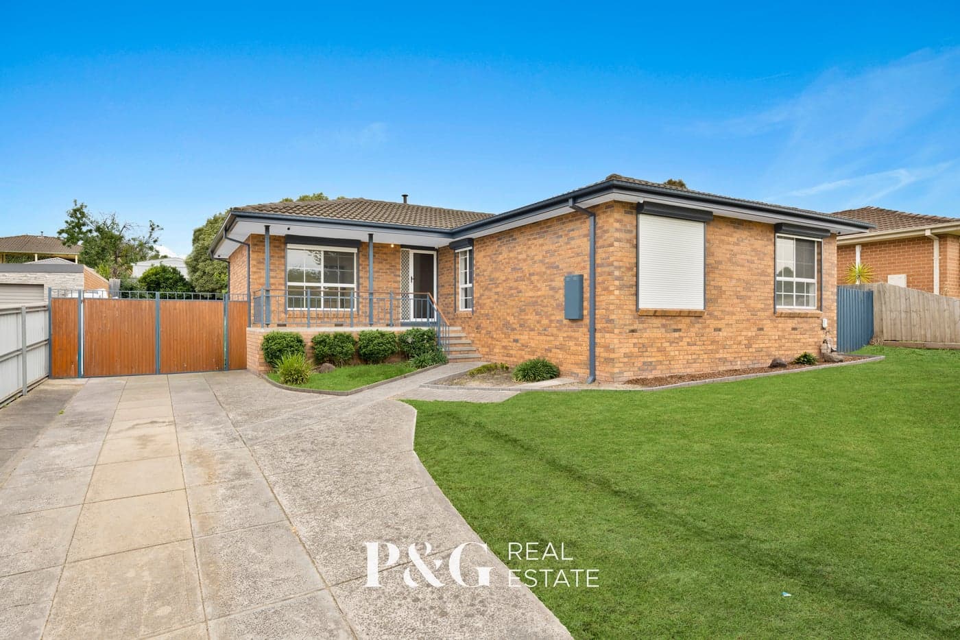 61 Gleneagles Drive, Endeavour Hills - Image 1