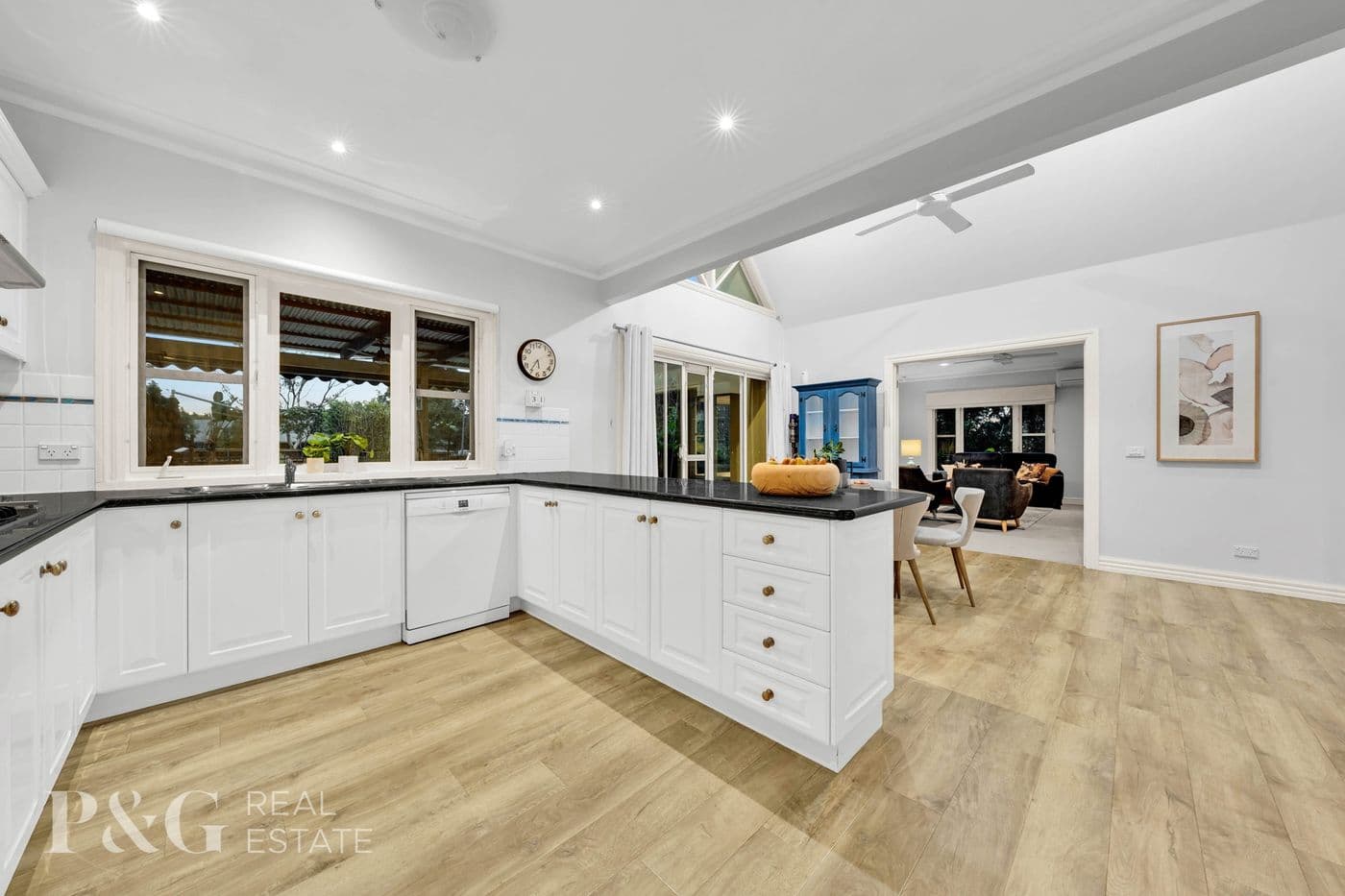 29-30 Mack Road, Narre Warren South - Thumbnail 5