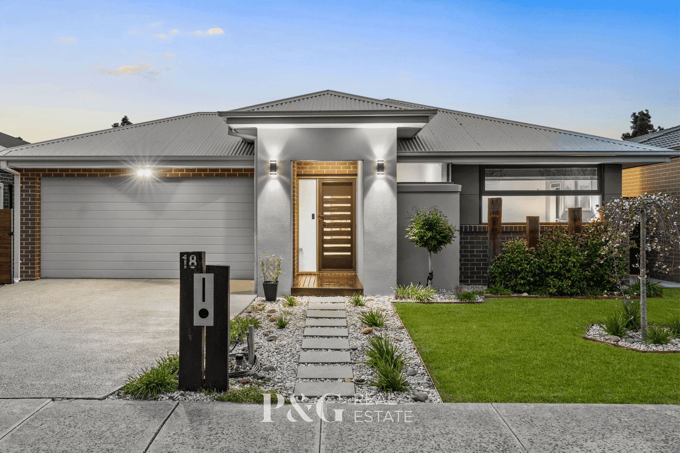 18 Marblelight Way, Clyde North - Image 1