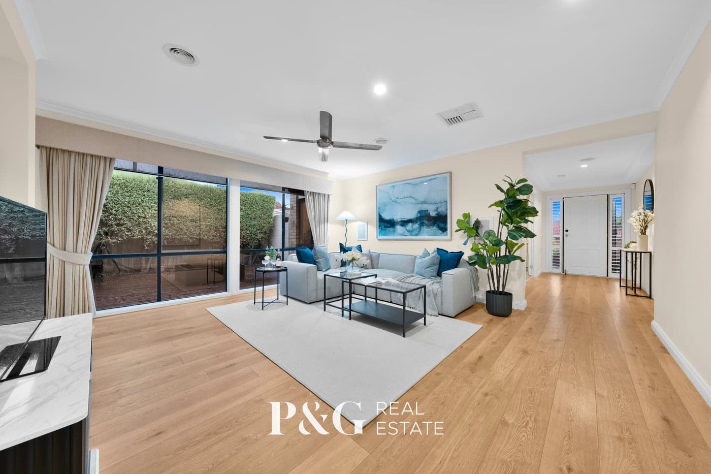 4 Osmington Circle, Narre Warren South - Thumbnail 2