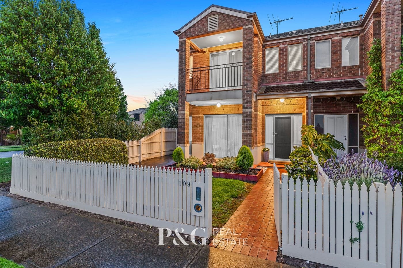 109 Golden Grove Drive, Narre Warren South - Image 1