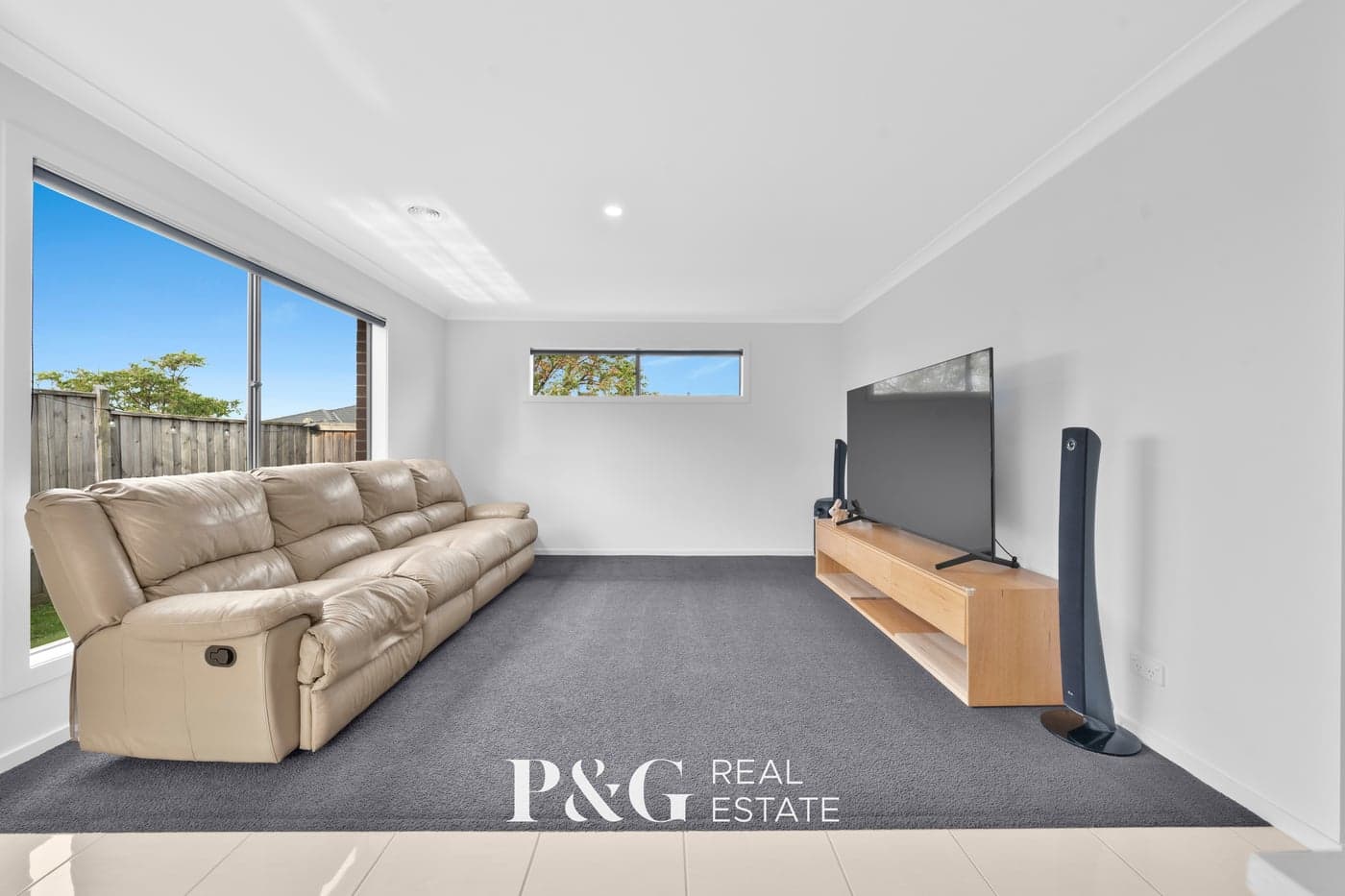 2 Elizabeth Parkway, Officer - Thumbnail 6