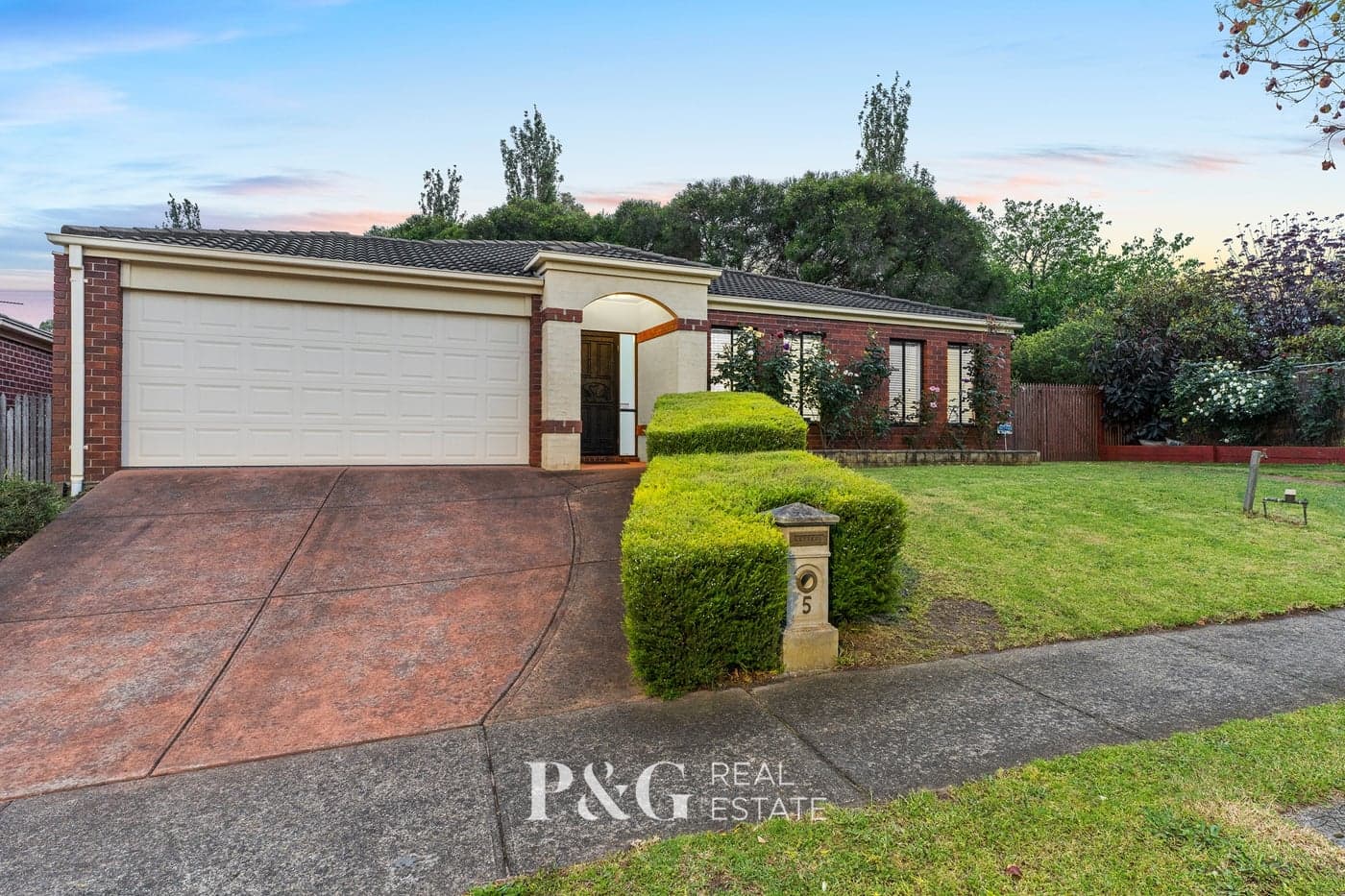 5 Tuileries Rise, Narre Warren South - Image 1