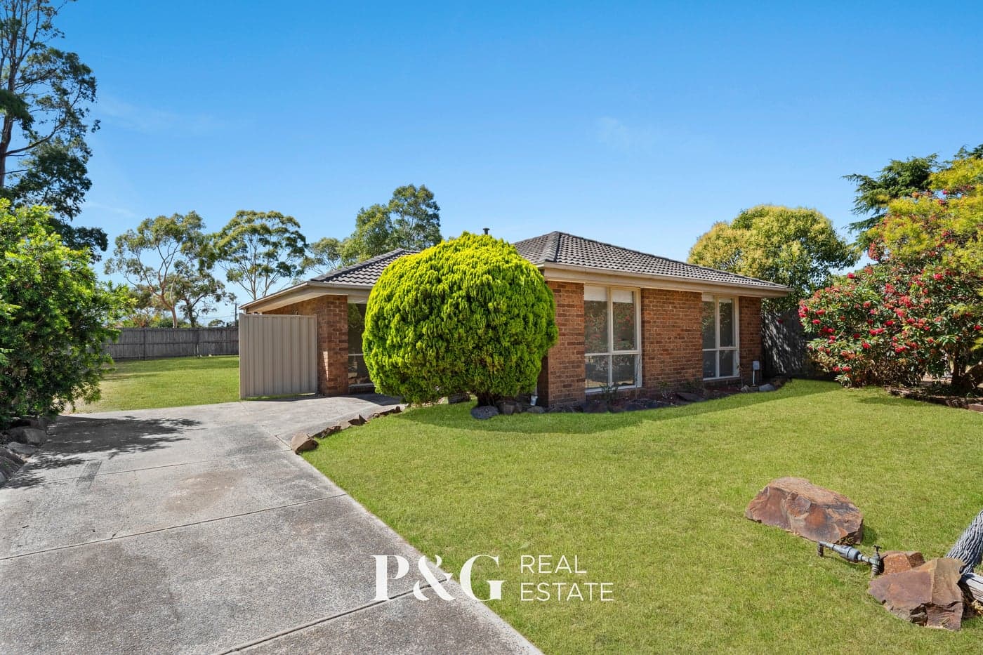 12 Ferncroft Court, Cranbourne North - Image 1