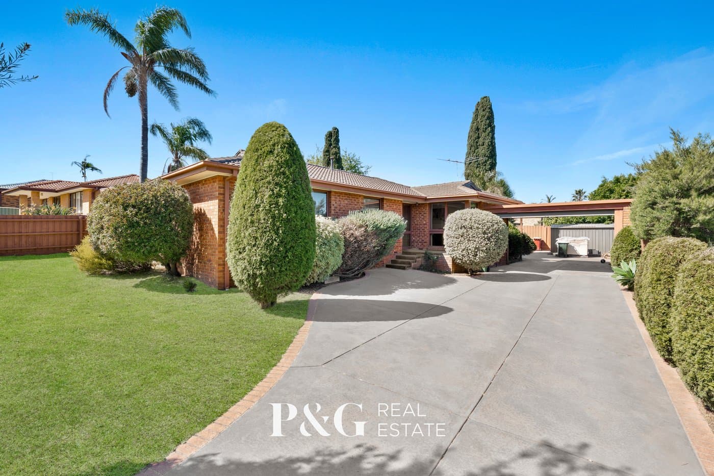 62 Gleneagles Drive, Endeavour Hills - Thumbnail 2