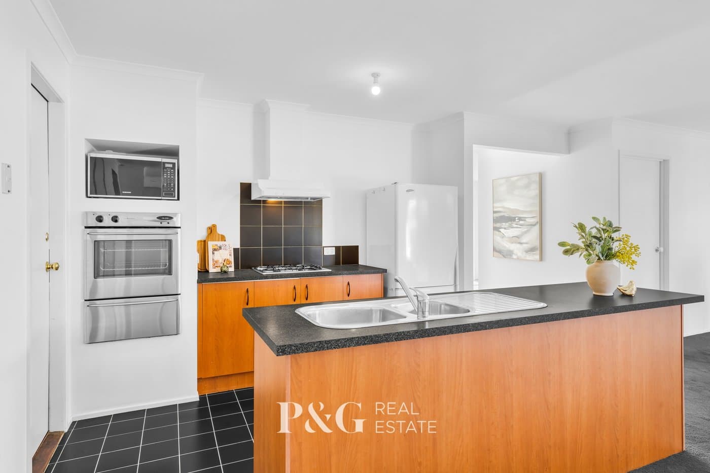 46 Sherwood Road, Narre Warren South - Thumbnail 4