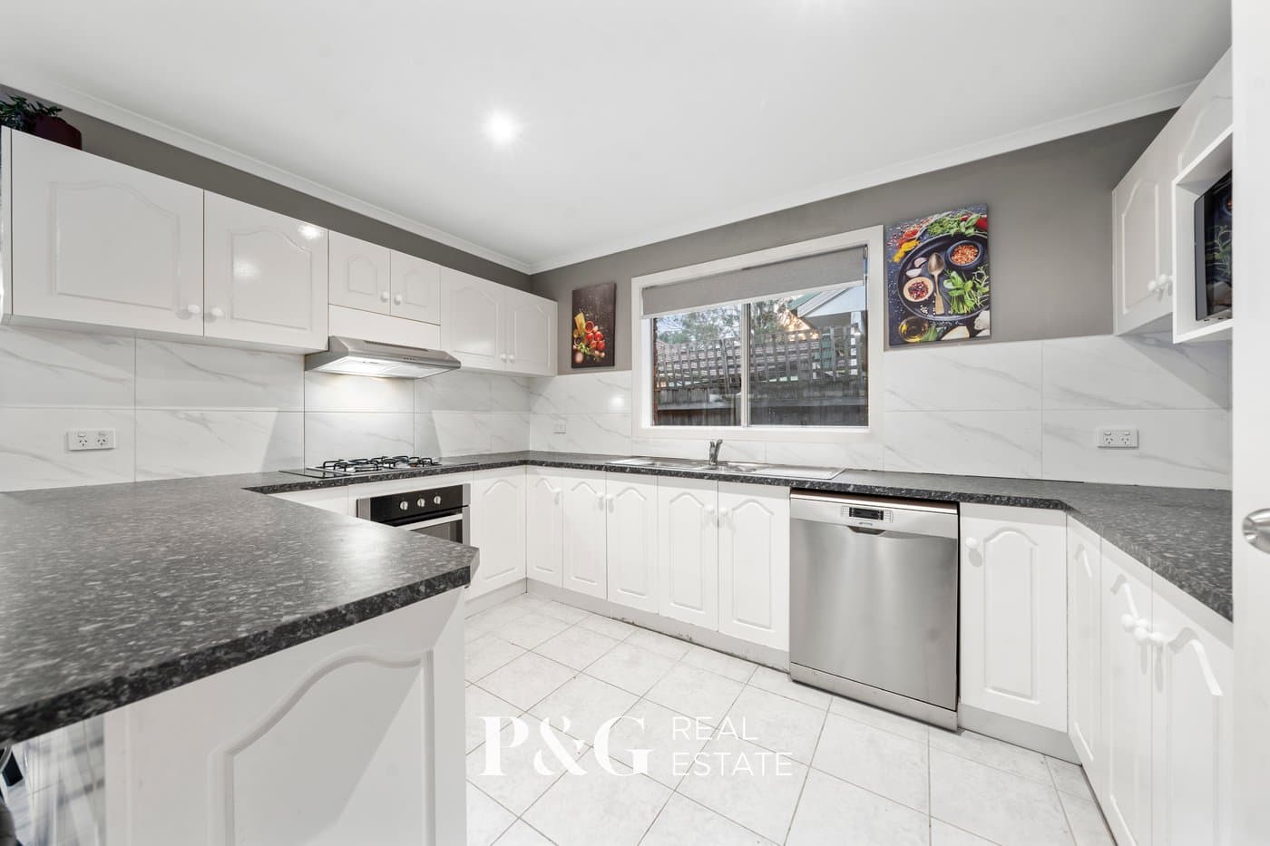 20 Langbourne Drive, Narre Warren South - Thumbnail 3